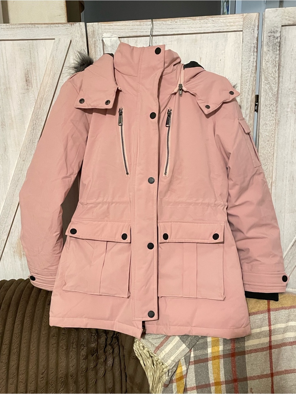 Women's Dusty Pink Insulated Parka with Fur-Trim Hood